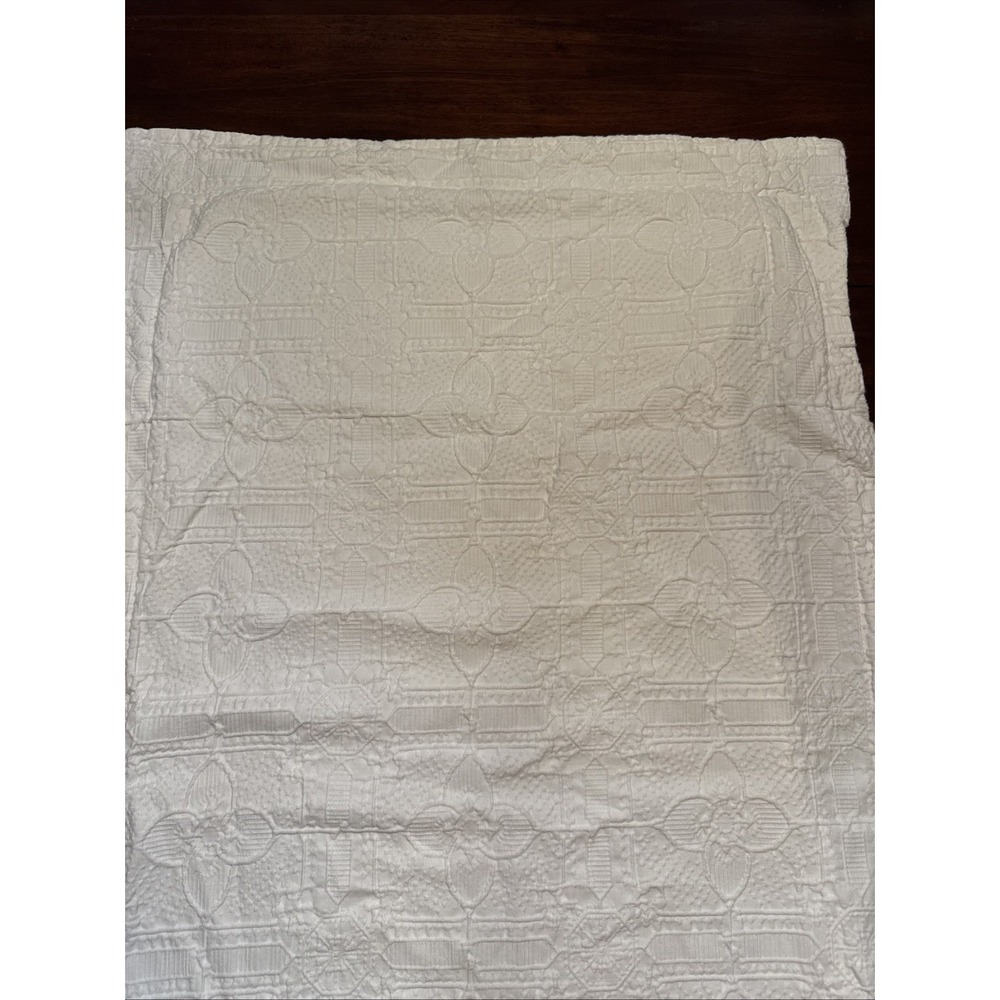 Ralph Lauren Pillow Sham KING Size Sascha Textured Medallion White - Picture 4 of 9